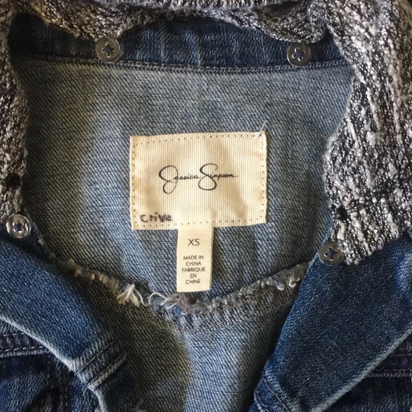 Jessica Simpson Two-Tone Denim Jacket with Sweater Sleeves XS Removable Hood - Picture 2 of 8